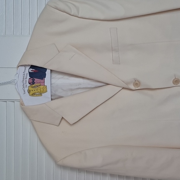 COPY - 💢V 2 by VERSACE COAT💢 - Picture 3 of 17